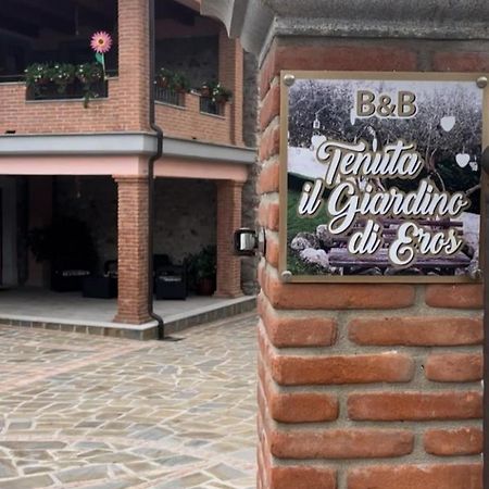 Tenuta Il Giardino Di Eros Albanella 外观 照片