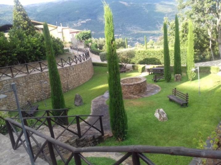 Tenuta Il Giardino Di Eros Albanella 外观 照片